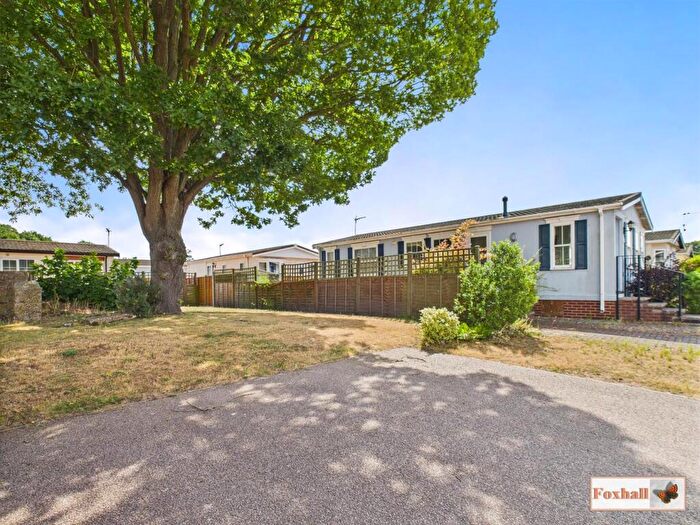 2 Bedroom Park Home For Sale In Copse Close, Martlesham Heath, Martlesham, IP5