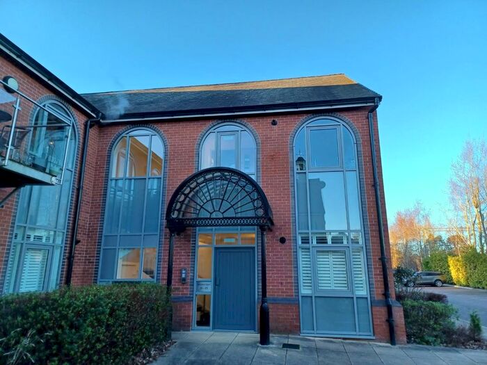 2 Bedroom Flat To Rent In Hampton Court, Hampton-In-Arden, Solihull, B92