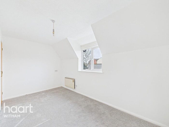 2 Bedroom Terraced House For Sale In Fullers Close, Kelvedon, CO5