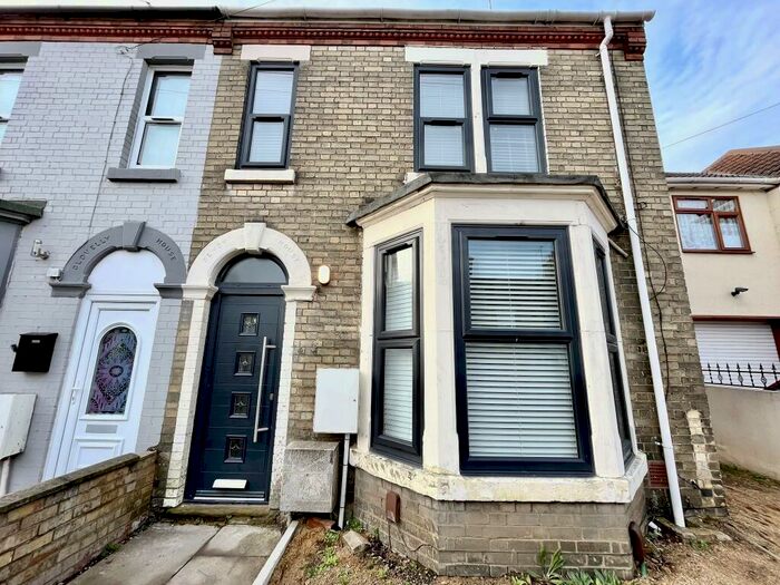 Studio To Rent In Dogsthorpe Road, Studio, Peterborough, PE1