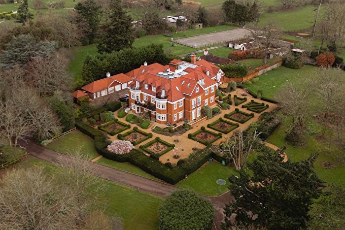 2 Bedroom Flat For Sale In Flanchford Road, Reigate, RH2