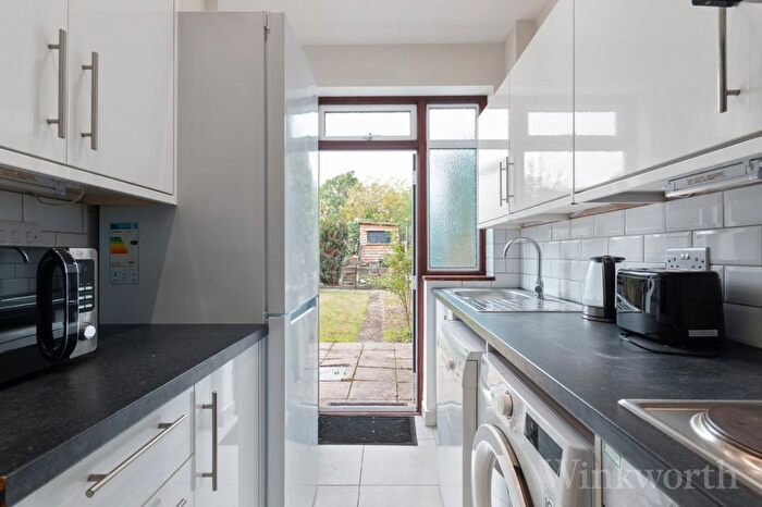 4 Bedroom Terraced House To Rent In Millmark Grove, London, SE14