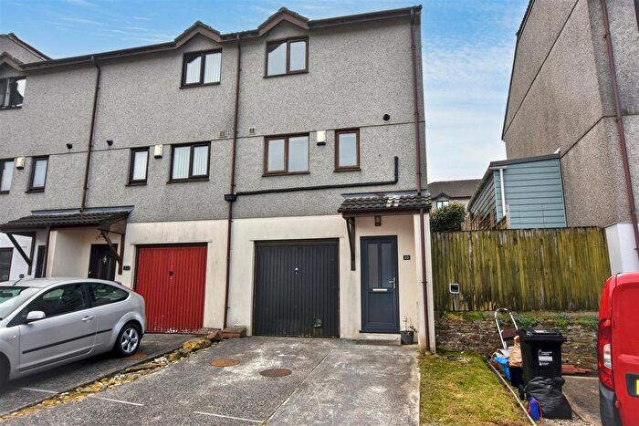 2 Bedroom End Terrace House For Sale In Town Farm, Redruth, TR15
