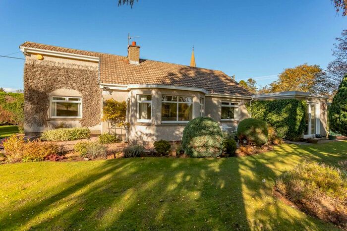 3 Bedroom Bungalow For Sale In Church Street, Ardler, Perthshire, PH12