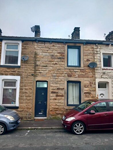 2 Bedroom Terraced House For Sale In Renshaw Street, Burnley, BB10