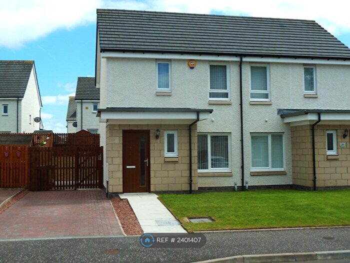2 Bedroom Semi-Detached House To Rent In Springbank Gardens, Glasgow, G31