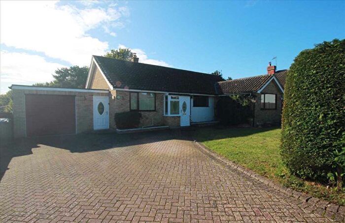 4 Bedroom Bungalow For Sale In Michaels Mount, Little Bealings, Woodbridge, IP13