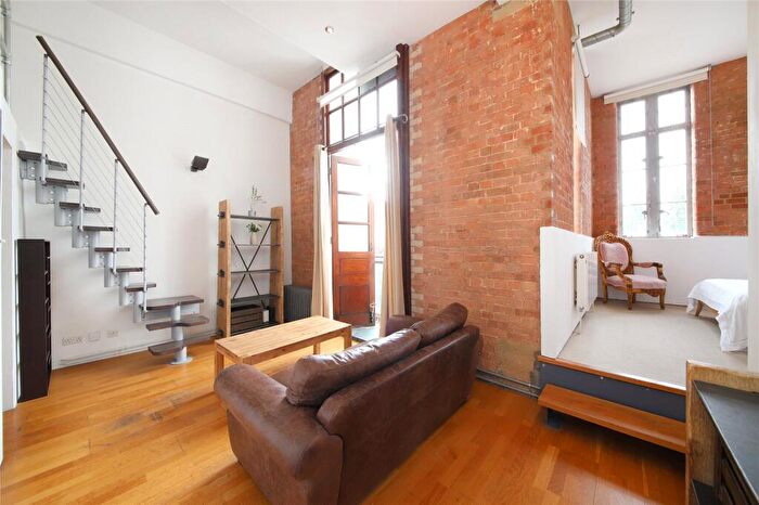 1 Bedroom Flat To Rent In Citygate House, - Pentonville Road, London, N1