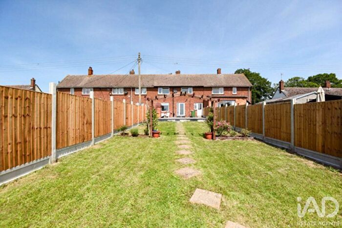 3 Bedroom Terraced House To Rent In Cranham Road, Dunmow, CM6