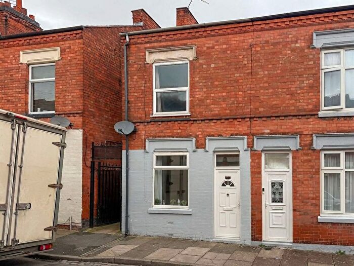 3 Bedroom Terraced House To Rent In Tewkesbury Street, Leicester, LE3