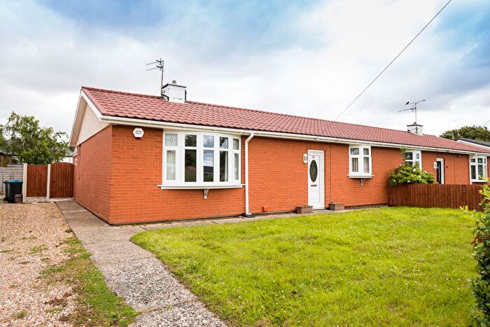 3 Bedroom Bungalow For Sale In Hillside Drive, Ellesmere Port, CH66