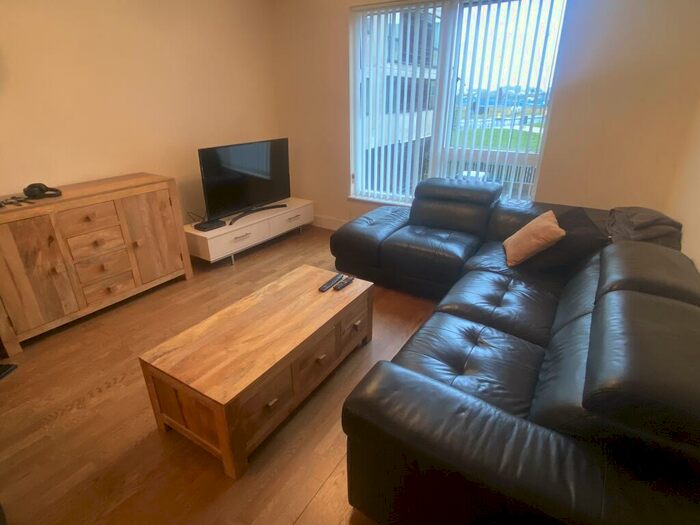 2 Bedroom Apartment To Rent In Sirius House, Falcon Drive, CF10
