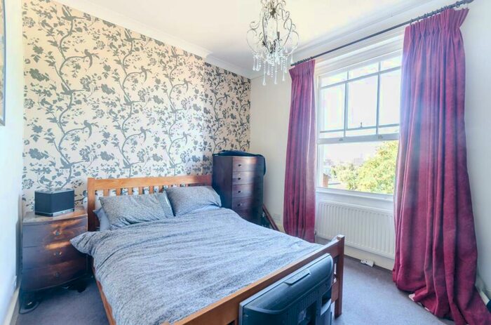 1 Bedroom Flat For Sale In Roman Way, Barnsbury, London, N7