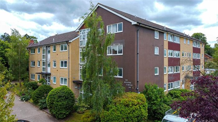 1 Bedroom Apartment To Rent In Queens Lawns, Alexandra Road, Reading, Berkshire, RG1