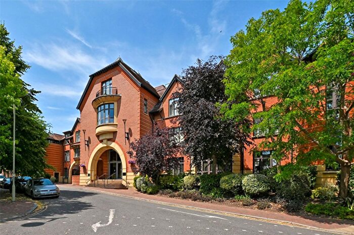 1 Bedroom Flat To Rent In Perpetual House, Station Road, Henley-On-Thames, Oxfordshire, RG9