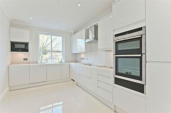 3 Bedroom Terraced House To Rent In Hampton Court Crescent, Graburn Way, East Molesey, Surrey, KT8