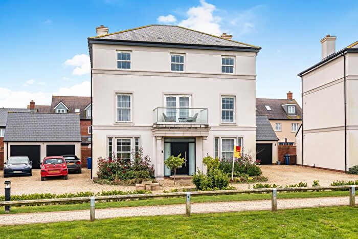 5 Bedroom Detached House To Rent In Howard Road, Upper Heyford, OX25