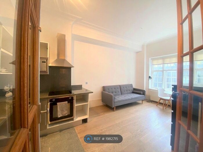 1 Bedroom Flat To Rent In Basildon Court, London, W1G