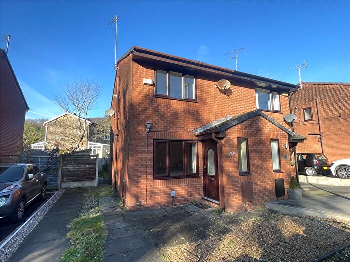 2 Bedroom Semi-Detached House To Rent In Peppermint Close, Newhey, Rochdale, OL16