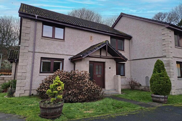 2 Bedroom Flat To Rent In Holm Burn Place, Inverness, Highland., IV2