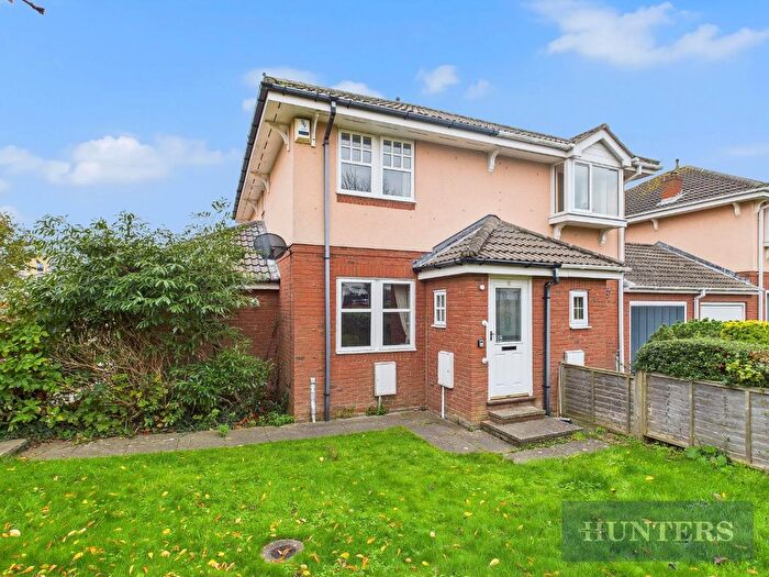 2 Bedroom Semi Detached House For Sale In Signals Court, Scarborough, YO12