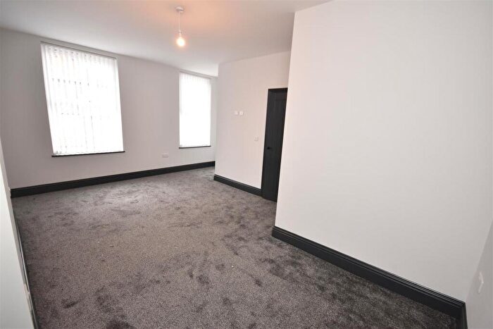 1 Bedroom Apartment To Rent In Highfield Road, Rock Ferry, CH42