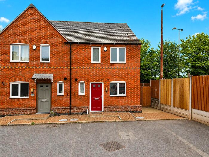 3 Bedroom Semi-Detached House For Sale In Leicester Road, Mountsorrel, Loughborough, LE12