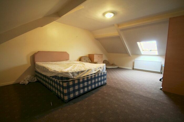 3 Bedroom Maisonette To Rent In Fowler Street, South Shields NE33