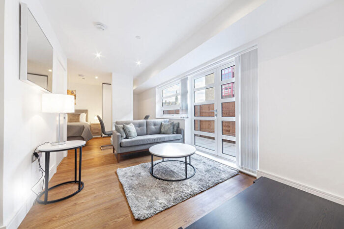 1 Bedroom Flat To Rent In Dalwood House, Romford, RM7