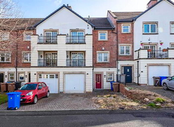 4 Bedroom TownHouse For Sale In Riverside View, Belfast, BT7