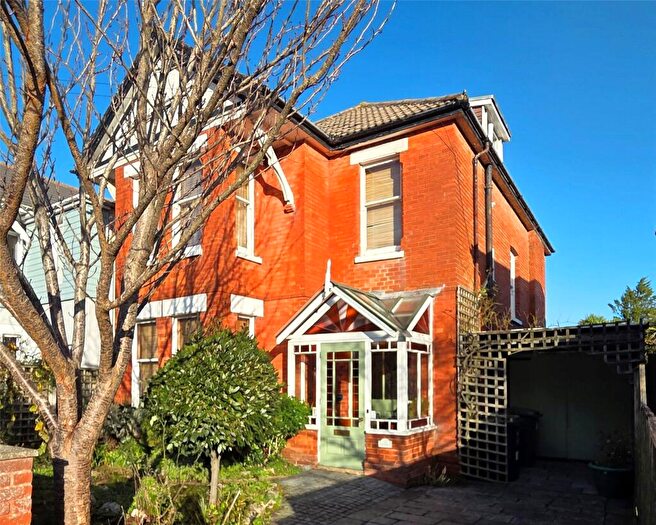 5 Bedroom Detached House For Sale In Frankston Road, Bournemouth, Dorset, BH6