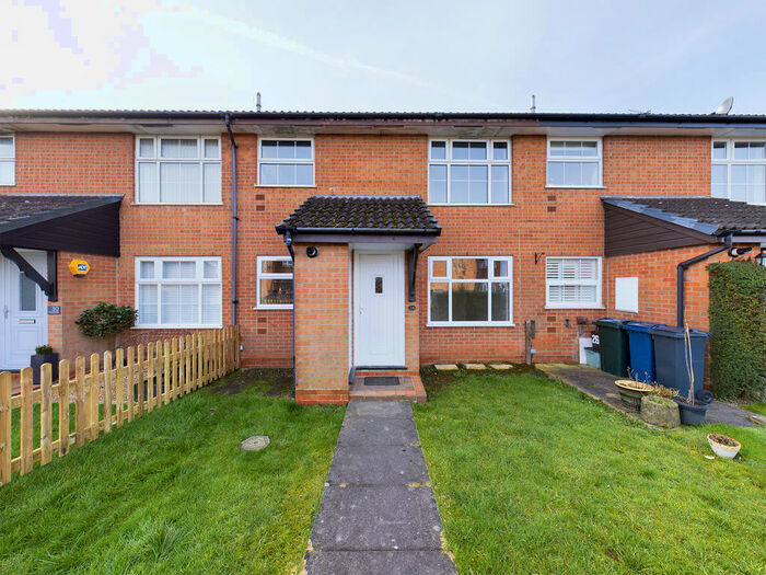 1 Bedroom Maisonette To Rent In Copners Drive, Holmer Green, High Wycombe, HP15