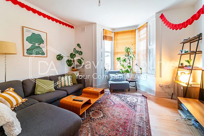 5 Bedroom End Terrace House To Rent In Mayton Street, Holloway, London, N7