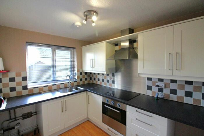 2 Bedroom Bungalow To Rent In Norwich Gardens, Bulwell, NG6