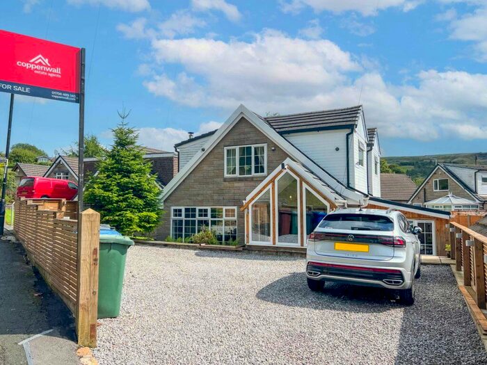 4 Bedroom Detached House For Sale In Garth Edge, Whitworth, Rochdale, Rossendale, OL12