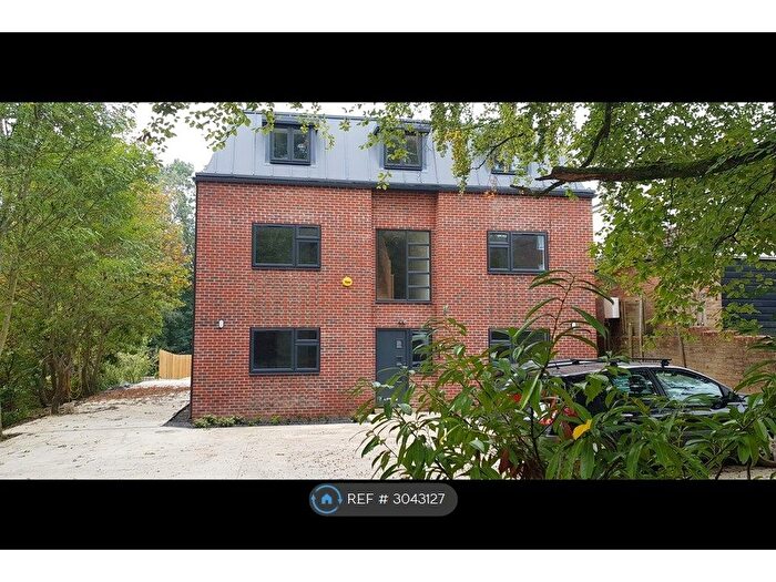 1 Bedroom Flat To Rent In Hiltingbury Road, Chandler's Ford, SO53