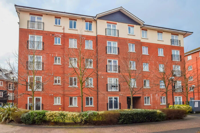 2 Bedroom Apartment To Rent In John Dyde Close, Bishops Stortford, CM23