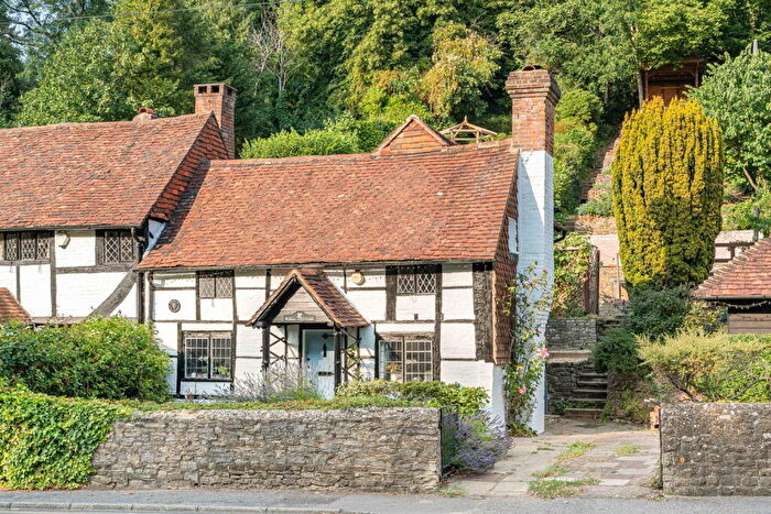2 Bedroom End Of Terrace House For Sale In Brighton Road, Godalming, GU7