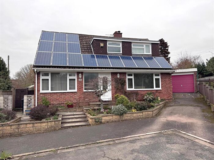 3 Bedroom Detached Bungalow For Sale In Bromsberrow Heath, Ledbury, HR8