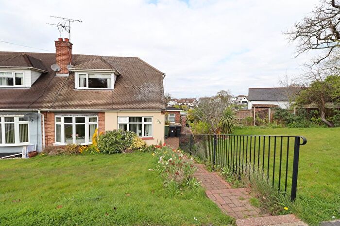 4 Bedroom Semi-Detached House For Sale In Spring Gardens, Rayleigh, SS6