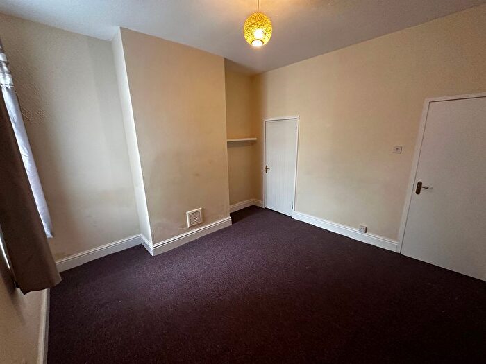1 Bedroom Flat To Rent In Main Street, Mexborough, S64