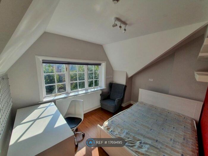 1 Bedroom Property To Rent In St James Road, Leicester, LE2