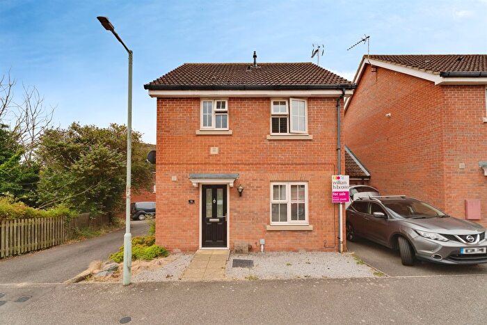 3 Bedroom Detached House For Sale In Goosander Road, Stowmarket, IP14