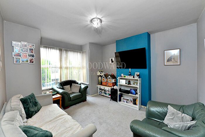 3 Bedroom Terraced House For Sale In Mansfield Road, Alfreton, DE55