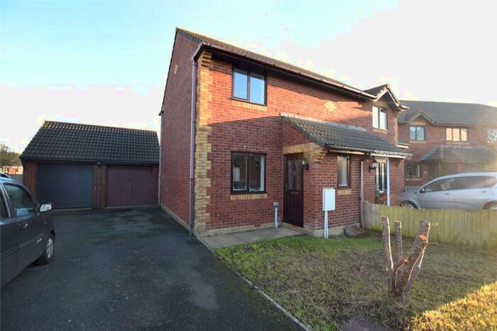 2 Bedroom Semi-Detached House To Rent In Bude, Cornwall, EX23