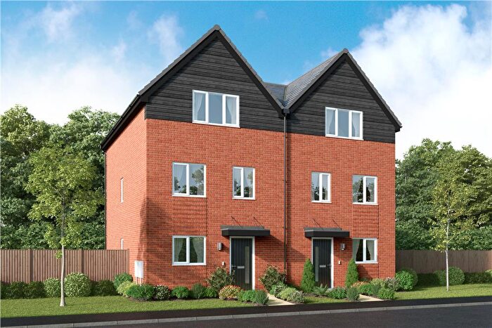 3 Bedroom Semi-Detached House For Sale In Berrywood Road, Northampton, Northamptonshire, NN5