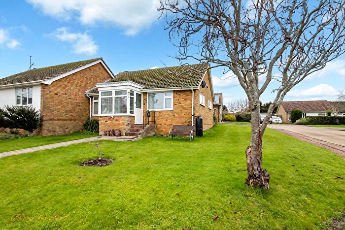 2 Bedroom Semi Detached Bungalow For Sale In Ashleigh Close, Angmering, BN16