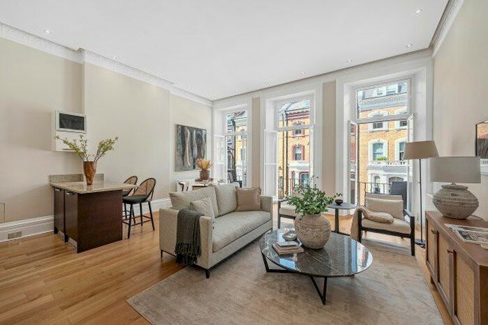 1 Bedroom Flat To Rent In Roland Gardens, London, SW7