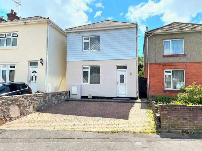 Houses for sale & to rent in BH15 3LU, Oakdale Road, Oakdale Poole