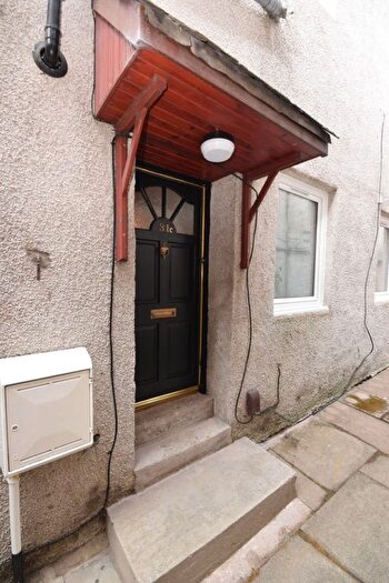 2 Bedroom Flat To Rent In High Street, Perth, Perth And Kinross, PH1